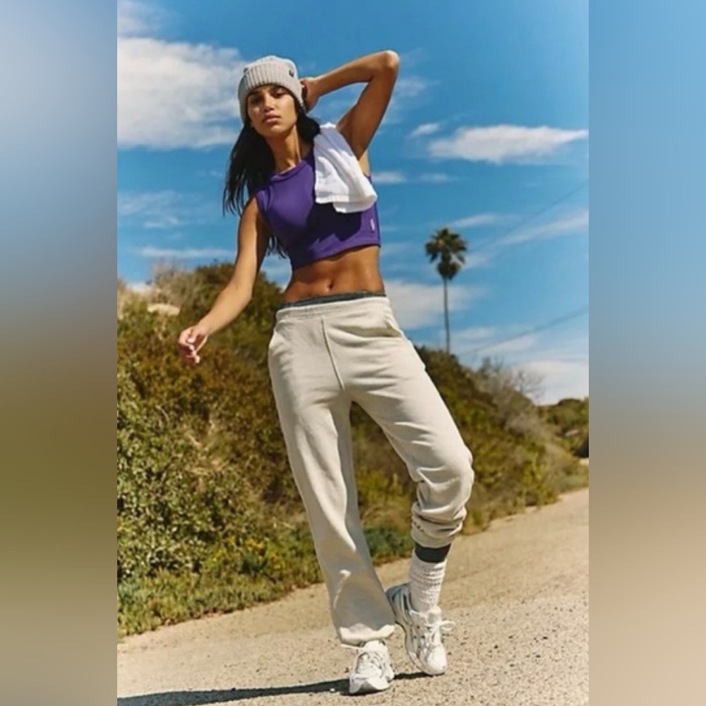 NWOT Free People Movement Free Throw Muscle Tank in Champion Purple - Picture 3 of 9